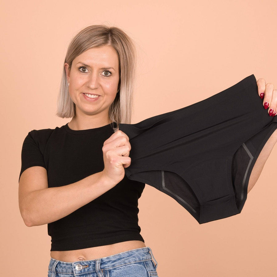 EMMY Naadloze Slip Zwart - Ja a Mary